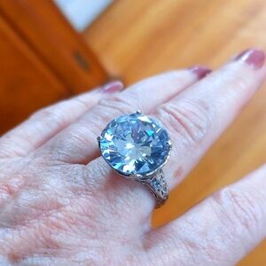Israel Sterling SILVER 925 Huge 12 Ct Solitaire CZ Ring Wow!! Size 8